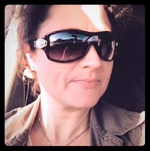 Meet your Posher, Renay